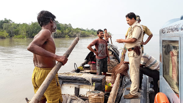 প্রজাতন্ত্র দিবসের নিরাপত্তার জন্য বসানো হল রেডিও টেলিফোন