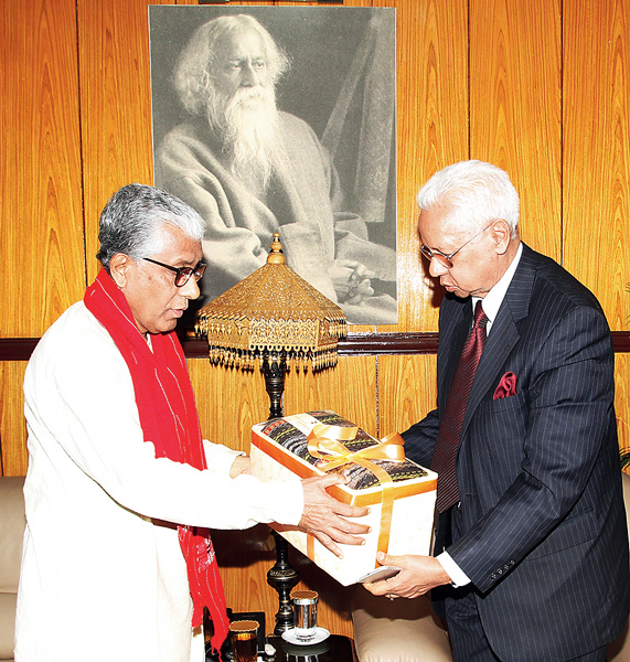 আগরতলা সফরে বাংলাদেশের হাই কমিশনার