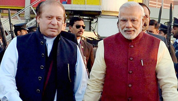 nawaz sharif assures modi to investigate pathankot attack dgtl 