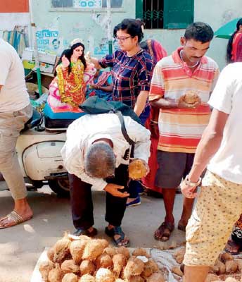 Rising food prices at constant rate, worries city people