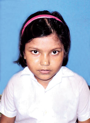 Mother strangled a girl to her death, later arrested