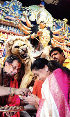 People rejoiced in ‘panchami’ of Durga puja