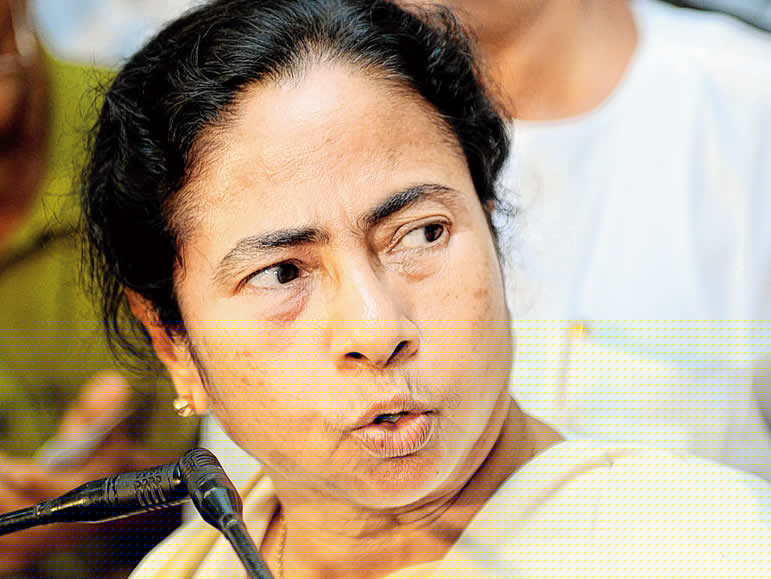 No political parties supported Mamata on the issue of banning 500 and 1000 notes