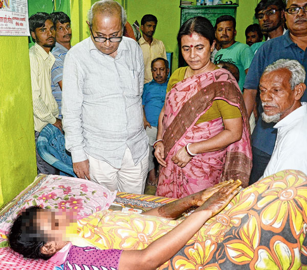 Accused untraced, Acid attacked family got angry