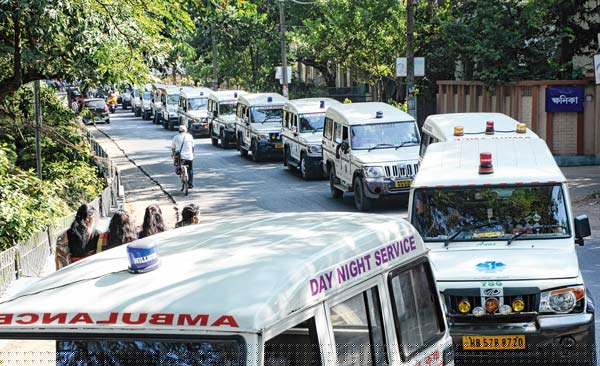 Ambulance strike faced by peoples at Berhampore