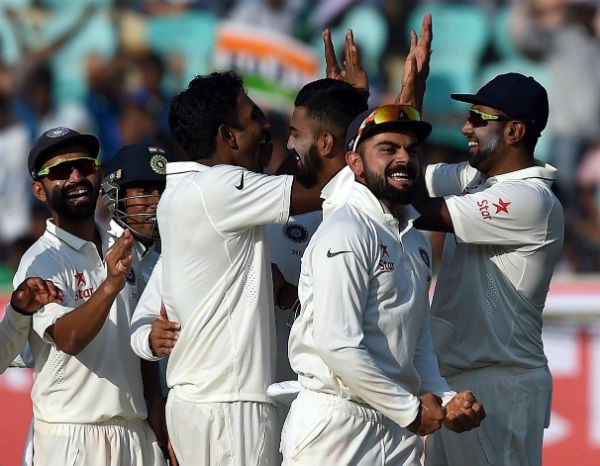 Advantage India, England chasing a target of 405 on a unfriendly pitch dgtl