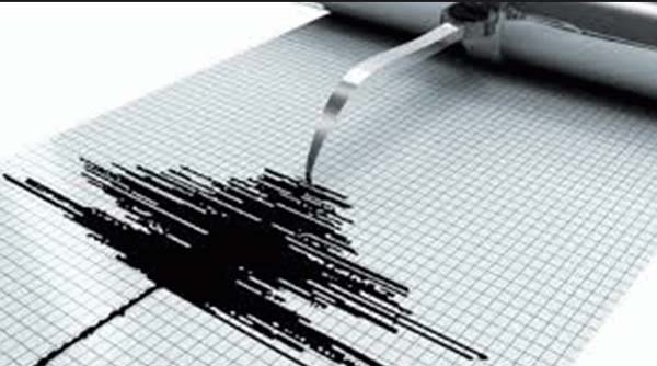 Earthquake hits Japan again