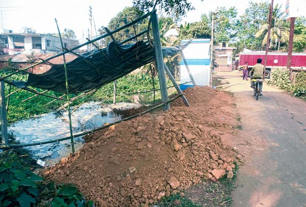 Complain of filling a government pond in Ghatal