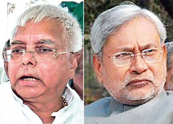 conflict between Nitish and Laluprasad, alliance may break in Bihar