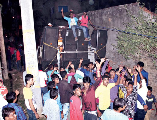 Sound pollution goes beyond in procession, police remained silent