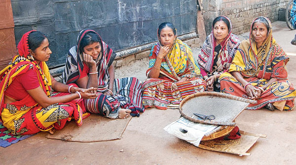 Demonetisation: Bidi industry is in big loss