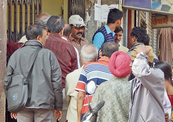 Pensioner may suffer to withdraw their money for demonetisation