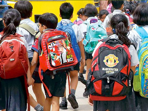 Bangladesh Has Proved It, Why India Cant Restrict The Weight Of School Bag for Children-dgtlx