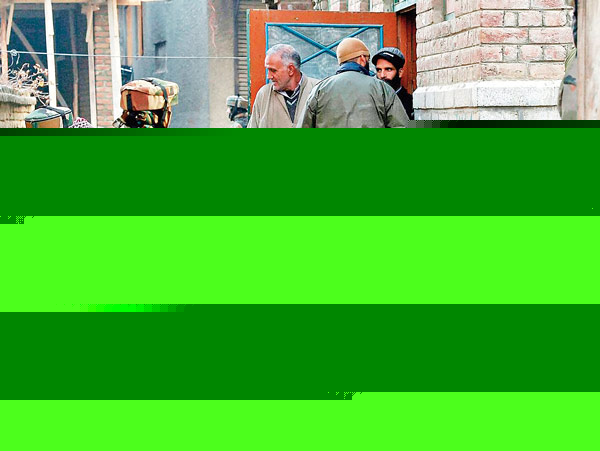 Again Terrorist attack in Army Convoy, 3 dead