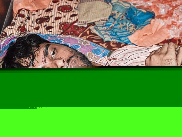 Youth's everything was looted in running bus