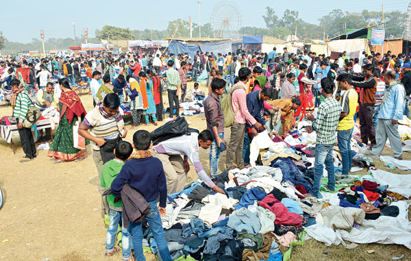 Poush Mela continues even after court order