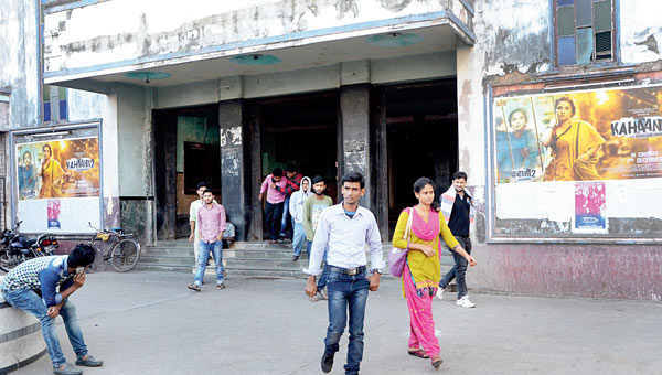 Cinema halls facing loss after demonetisation 