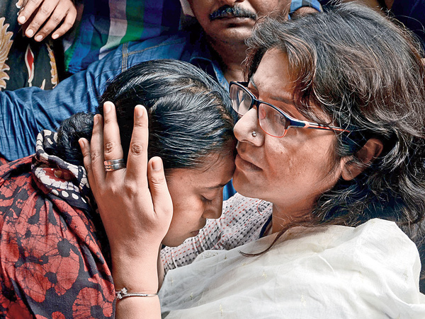 locket chatterjee wants the person to be attested in barasat baby death 