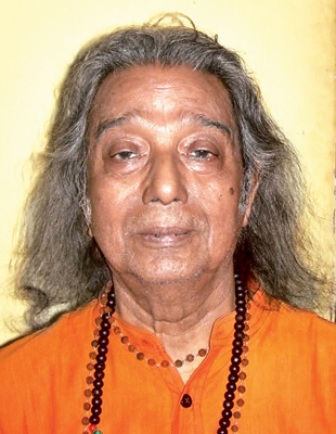 অনেক ঐতিহ্য ফিকে হলেও রয়ে গিয়েছে আড্ডাটা