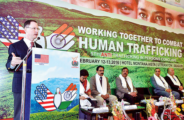 কন্যাশ্রী কতটা রুখবে পাচার, প্রশ্ন আলোচনাচক্রে