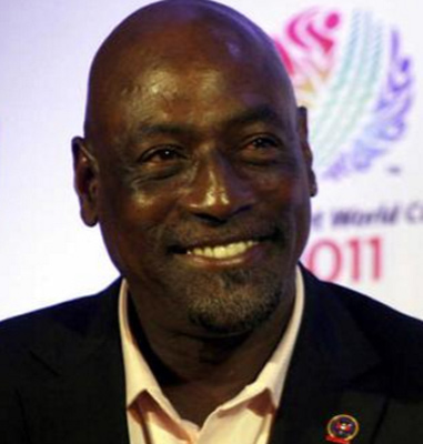 viv wants to be the coach of Pakistan 