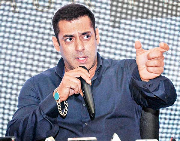 সলমনকে ‘সুপ্রিম’ নোটিস