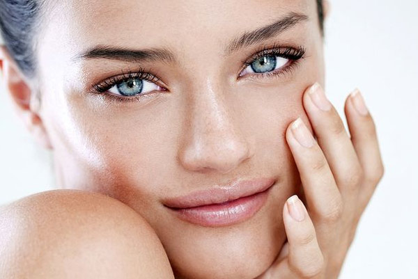 know why you should start using facial oils dgtl