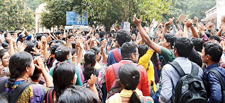 agitation in burdwan university