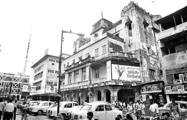 সি-সেভেন্টিন সিটটা দেবেন প্লিজ!