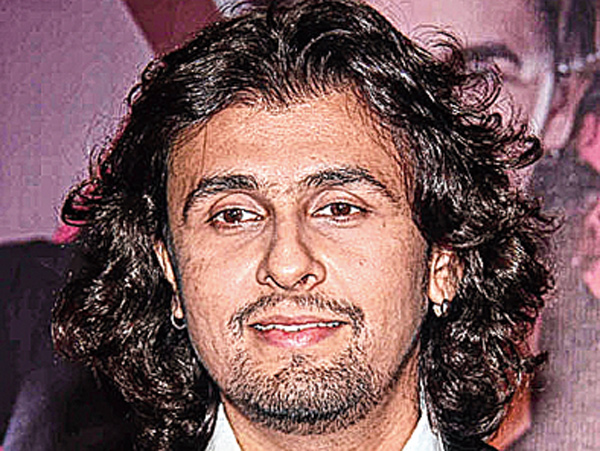 five airhostess suspended after letting Sonu Nigam sing on the flight