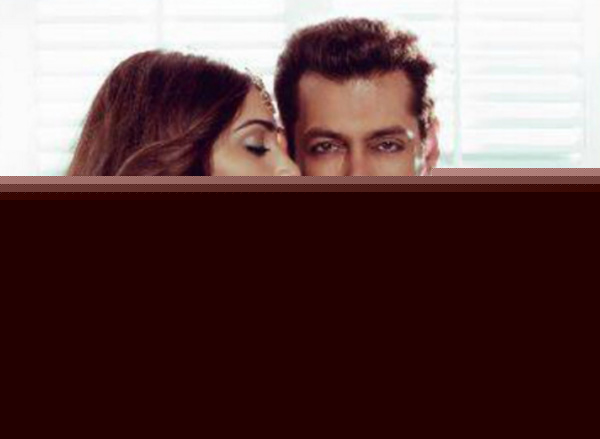 salman khan is bloddy hot says sonam dgtl