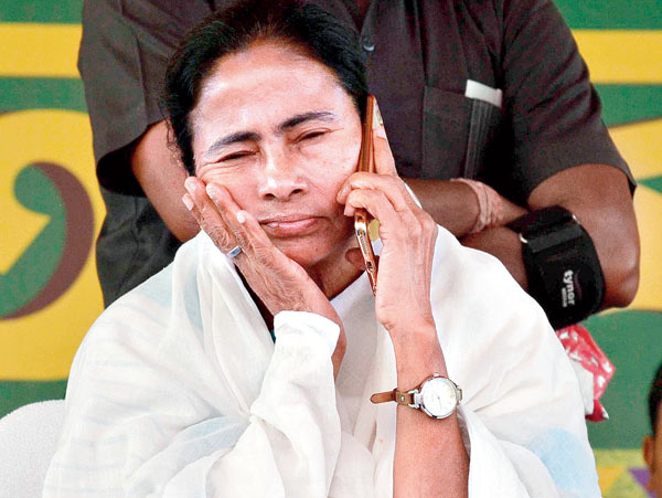 center insulted me sending election commission says mamata