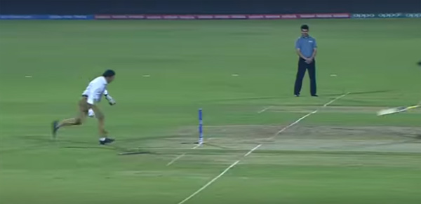 darren ganga imitates dhoni's stumping against bangladesh dgtl