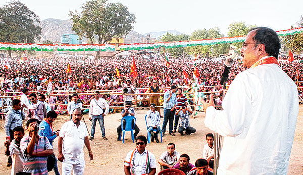 ঝালদার হাটতলায় প্রদেশ কংগ্রেস সভাপতি।