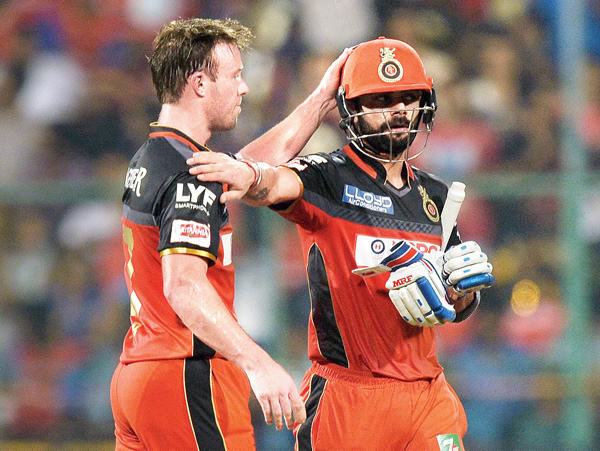 AB-Virat steals the show in IPL