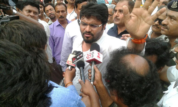Babul Supriyo assaulted in jorasanko dgtl