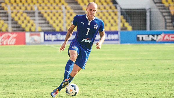 There is no John Jonson in east Bengal and Mohunbagan