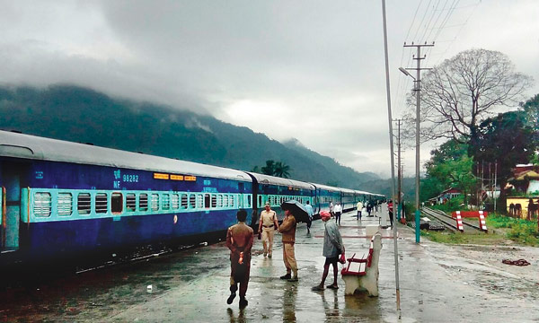 No one injured of somporkokranti express accident