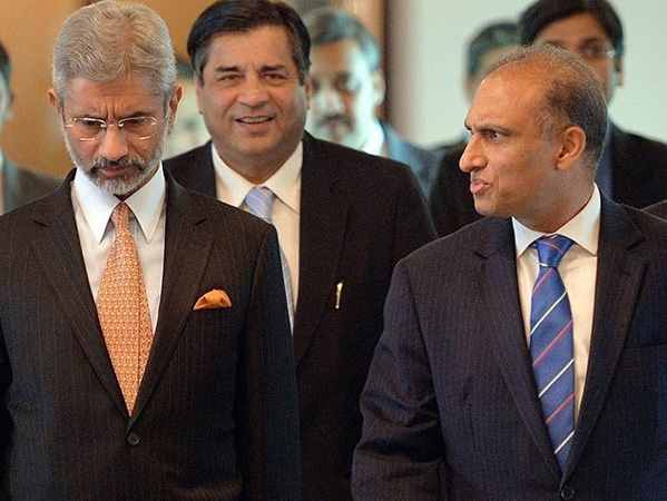Foreign Secretaries Of India, Pakistan Meet In Delhi-dgtl