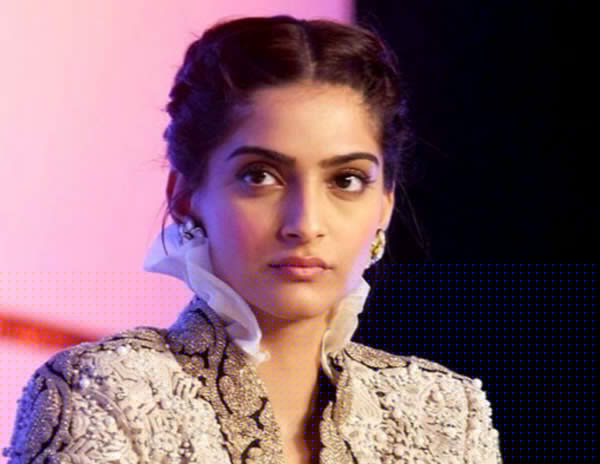 Wont let my parents know about my love life dgtl