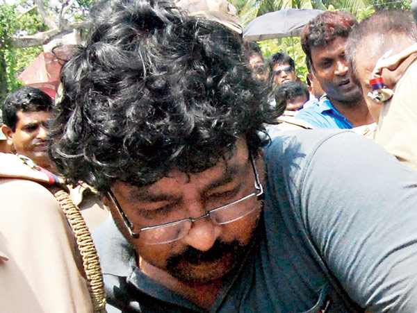 Bribes to police: made tapas to fall in the trap