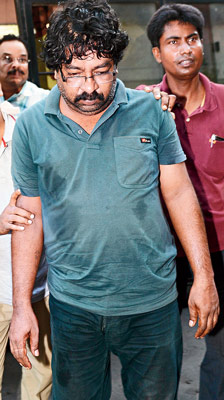 Police rebuked Doctor to not listen any word of accused 