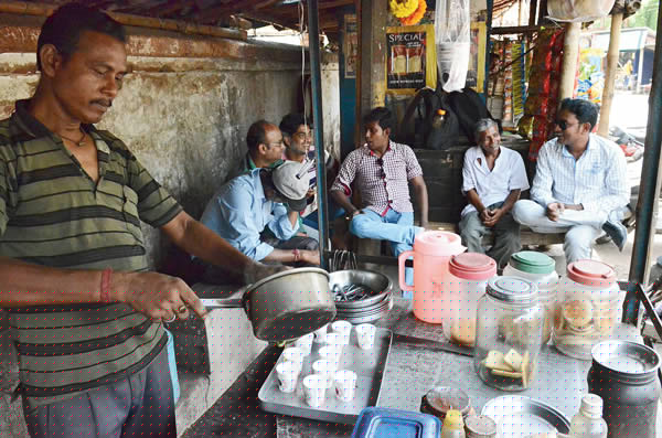 Tea shop talks about the election results