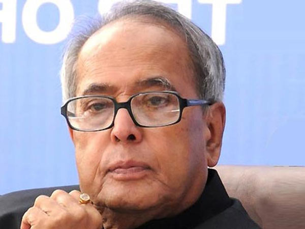 JP Nadda briefs Pranab on medical entrance exam ordinance