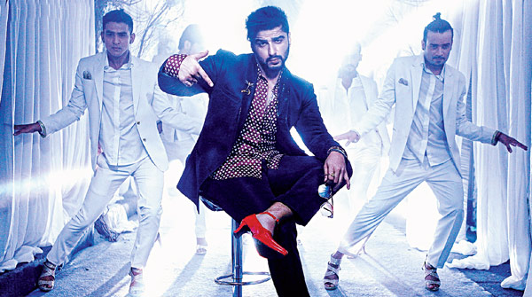 Skirt-the new trends for dashing Bollywood Men