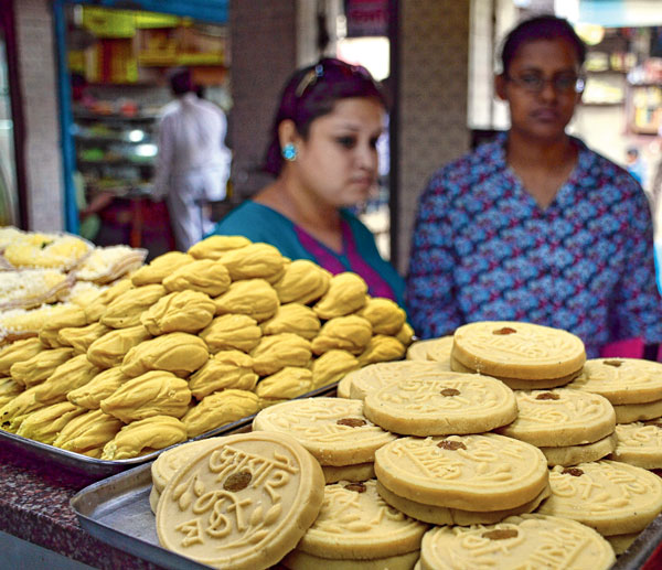 Price hike in market: A day of ‘jamaishoshti’