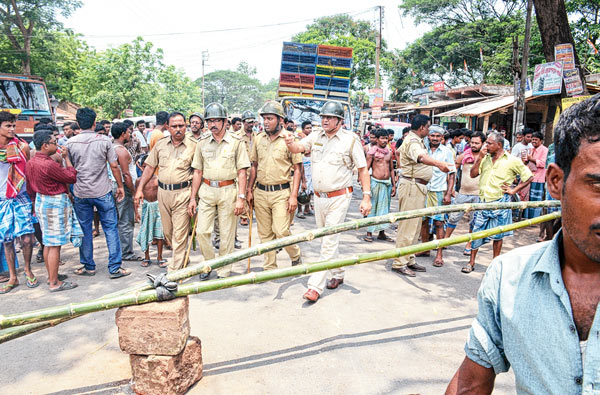 Power cut in random rate and quite frequent