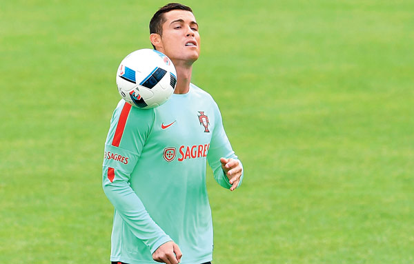Cristiano Ronaldo ready to lead Portugal in Euro 2016