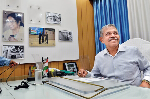 'We donnot need him', stated Mamata for BaniKumar