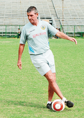 trevor morgan will be with east bengal from july